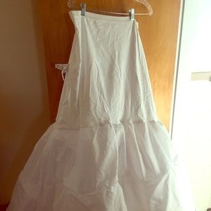 Petty coat for under wedding dress